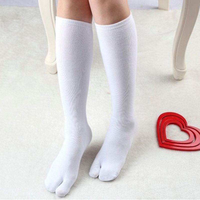 chaussettes à bouts séparés, chaussettes kimono, chaussettes tabi